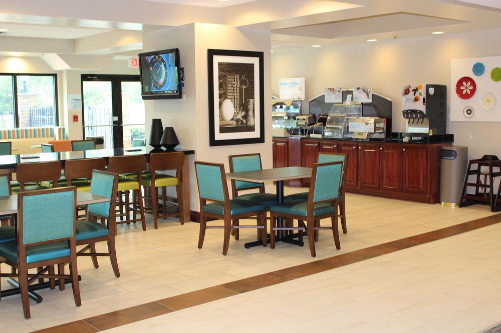 Holiday Inn Express & Suites Mobile West I-10 By Ihg Tillmans Corner Exteriér fotografie