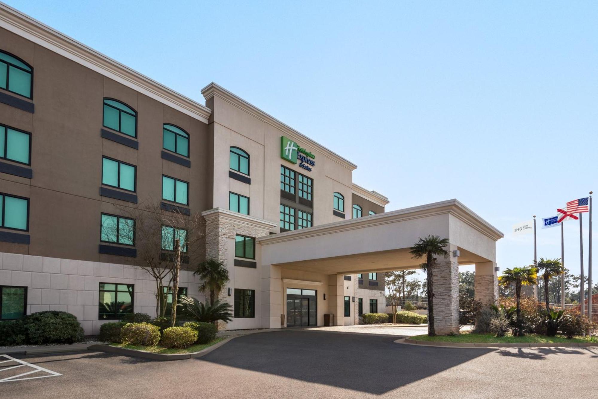 Holiday Inn Express & Suites Mobile West I-10 By Ihg Tillmans Corner Exteriér fotografie