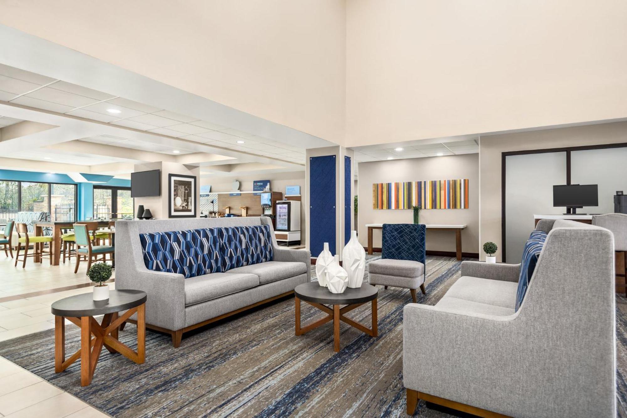 Holiday Inn Express & Suites Mobile West I-10 By Ihg Tillmans Corner Exteriér fotografie