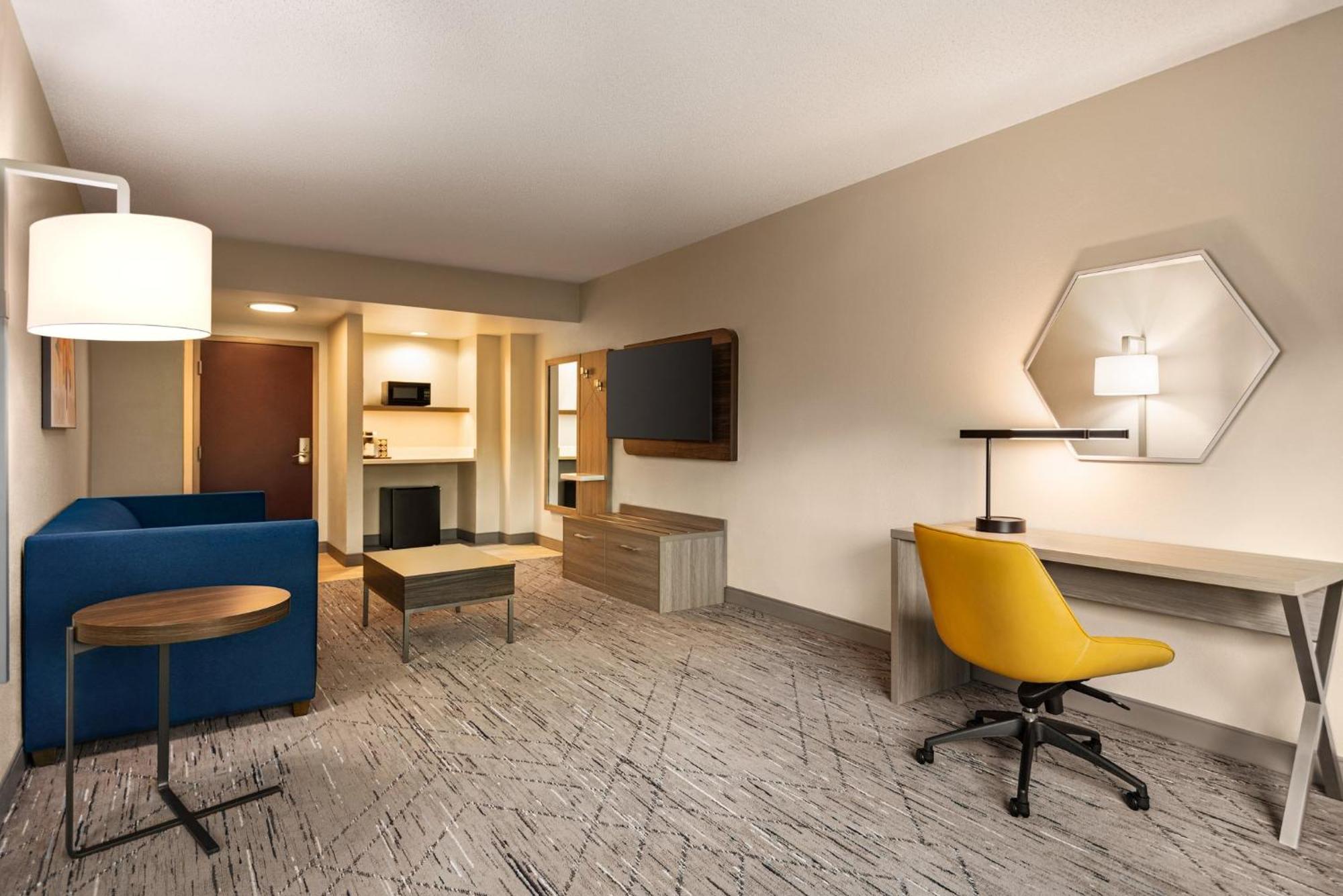 Holiday Inn Express & Suites Mobile West I-10 By Ihg Tillmans Corner Exteriér fotografie