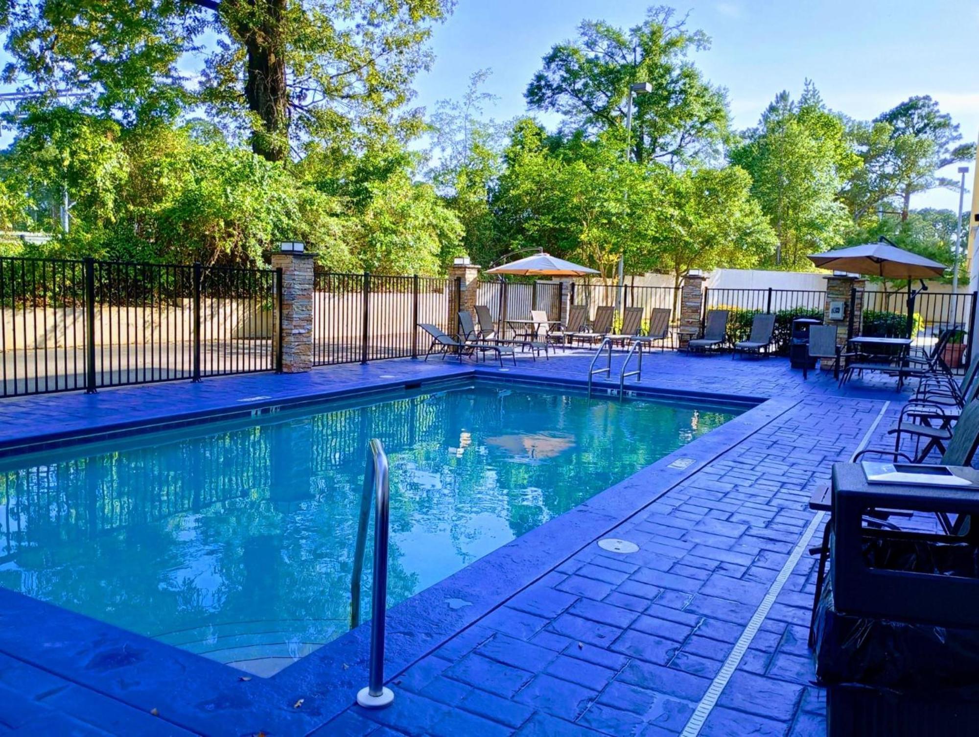 Holiday Inn Express & Suites Mobile West I-10 By Ihg Tillmans Corner Exteriér fotografie